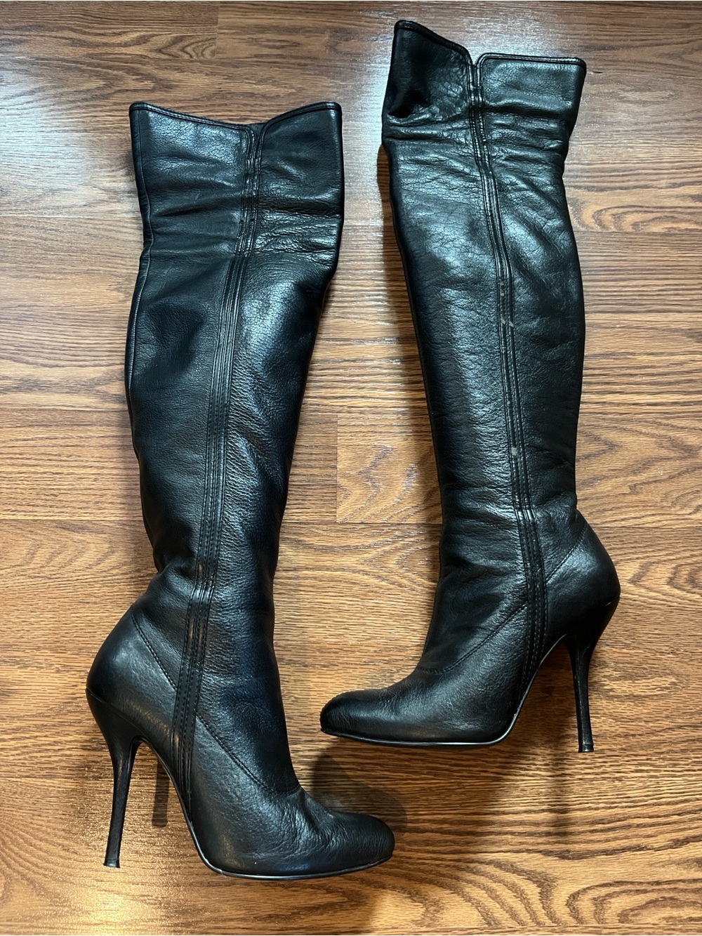 Women's Black Leather Knee-High Stiletto Boots